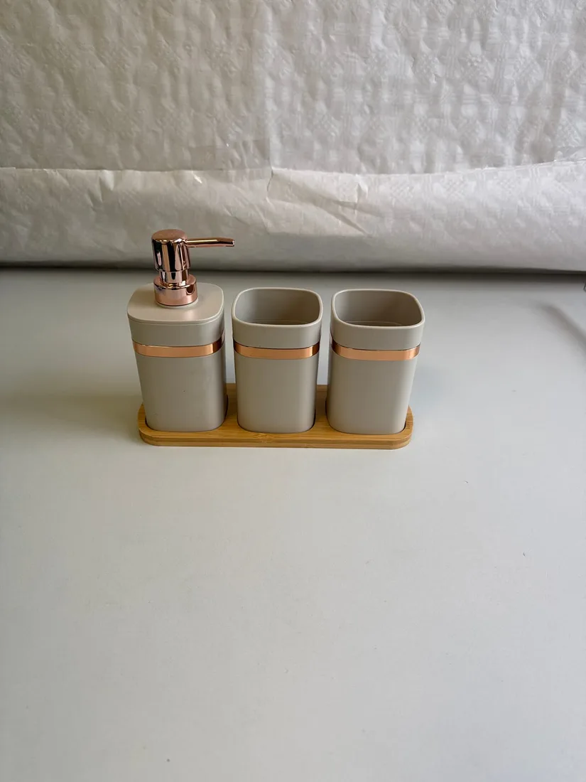 Xani Mei Qi Badzubehör 3er Set, 9 x 28.5 x 20 cm, Kunststoff, Badezimmerdeko