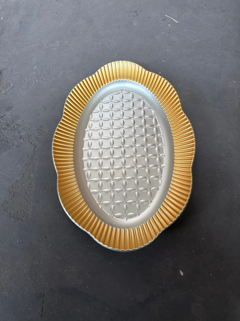 Serviertablett Oval Golden 36,5 x 25 cm