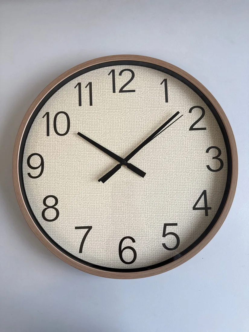 Wanduhr Groß 39cm Holzrahmen Leinen Optik Lautlos Wohnzimmer Modern Design