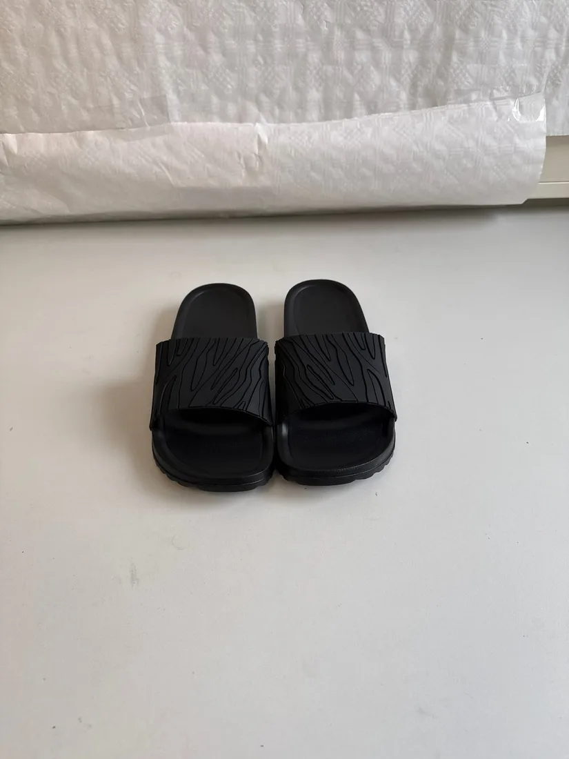 Hausschuhe Unisex Gr. 36-45 Damen Herren Pantoffeln EVA rutschfest