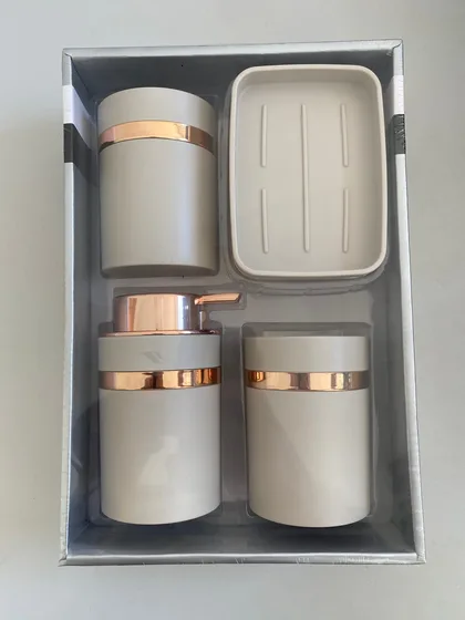 Mei Qi Badzubehör 4er Set