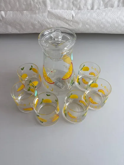 Wasserkrug 1,5L + 6 Gläser 250ml Set BPA-frei bruchsicher Garten Picknick