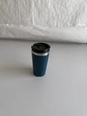 Foto 2 von Isolierflasche 420 ml Xani Edelstahl Thermosflasche auslaufsicher heiß & kalt