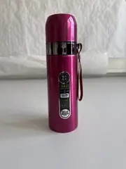 Foto 6 von Isolierflasche 500 ml Xani Edelstahl 7 x 7x23.5 cm für heiße und kalte Getränke