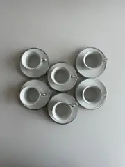 Foto 6 von Kaffee- und Mokkatassen mit Unterteller aus Porzellan 12-tlg Schwarz-Gold